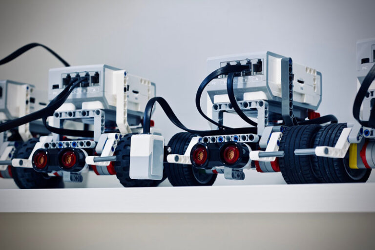 Read more about the article Robotics in STEAM Education